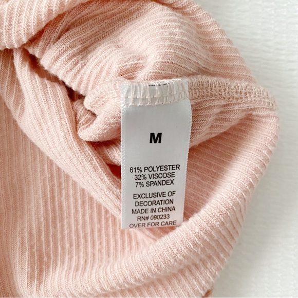 Pacsun Me to We Pink Ribbed Split Collar Light Pink Tank Top - Picture 5 of 6